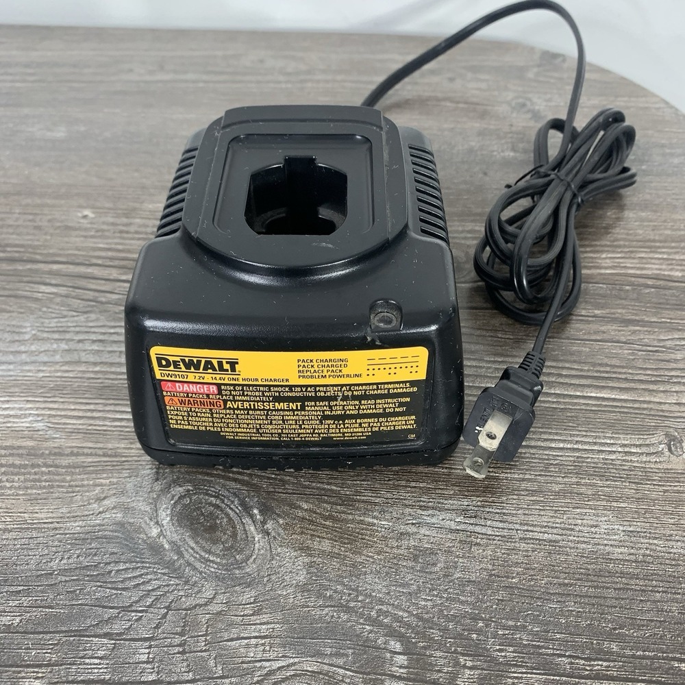 DeWalt‎ DW9107 14.4V One Hour Battery Charger OEM Replacement